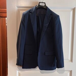 Isaac Mizrahi navy suit